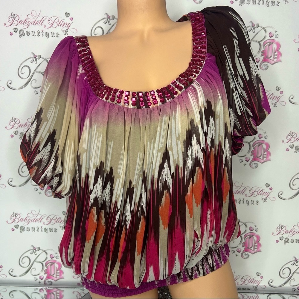 Bebe 100% silk top bling Jewel 💎 rhinestone neckline boho ombré pattern bubble